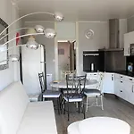 Daire Agreable T2 Avec Loggia Proche Commerces Et - 4alb24 Saint-Cyprien (Pyrenees-Orientales)