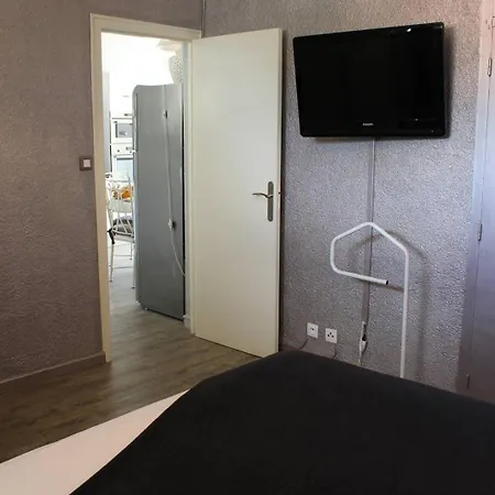 Apartment Agreable T2 Avec Loggia Proche Commerces Et - 4alb24 Saint-Cyprien (Pyrenees-Orientales)