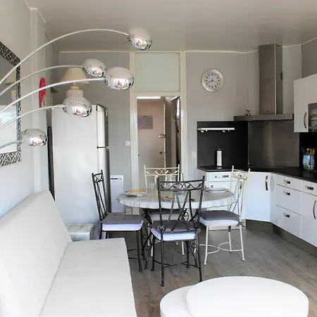 Διαμέρισμα Agreable T2 Avec Loggia Proche Commerces Et - 4alb24 Saint-Cyprien (Pyrenees-Orientales)