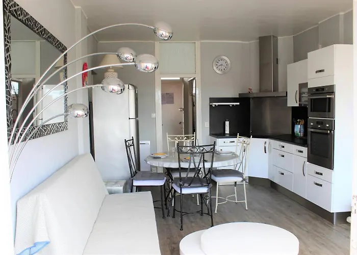 Apartamento Agreable T2 Avec Loggia Proche Commerces Et - 4alb24 Saint-Cyprien (Pyrenees-Orientales)