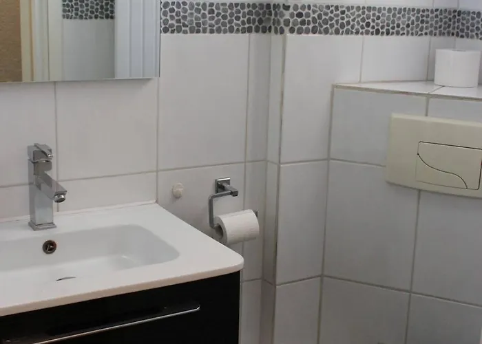 Apartamento Agreable T2 Avec Loggia Proche Commerces Et - 4alb24 Saint-Cyprien (Pyrenees-Orientales)